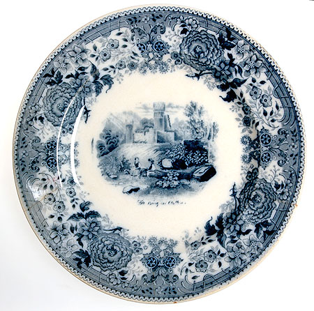 Тарелка "Пейзаж с замком" (фаянс, деколь) "Villeroy & Boch", Германия, конец XIX века свое отражение в представленном предмете инфо 7149g.