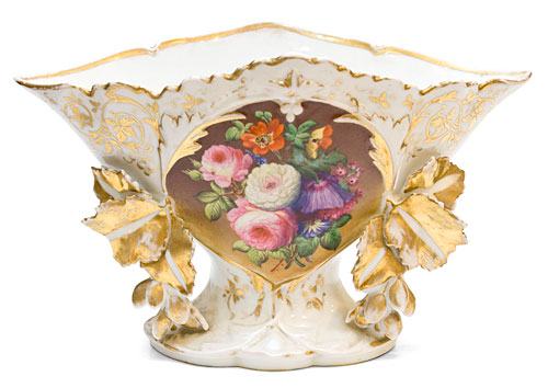 Ваза широкая "Цветы" Фарфор, лепнина, роспись, позолота Европа, конец XIX века вазы выполнен рельефно и позолочен инфо 7383g.