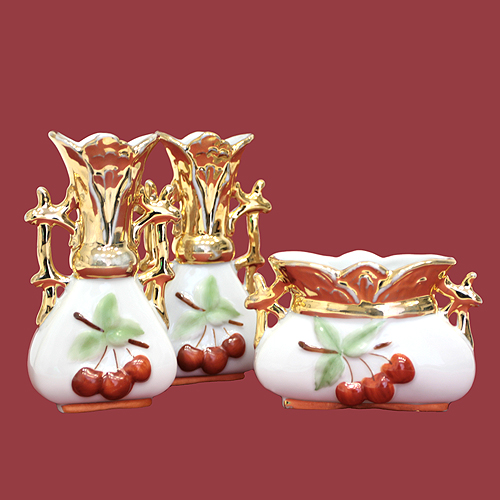 Три вазочки (Фарфор, роспись, позолота - Западная Европа, середина ХХ века) 1957 г инфо 7588g.